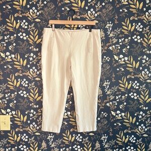 Chico's Cream Pull-On Ankle Pants Size 1.5